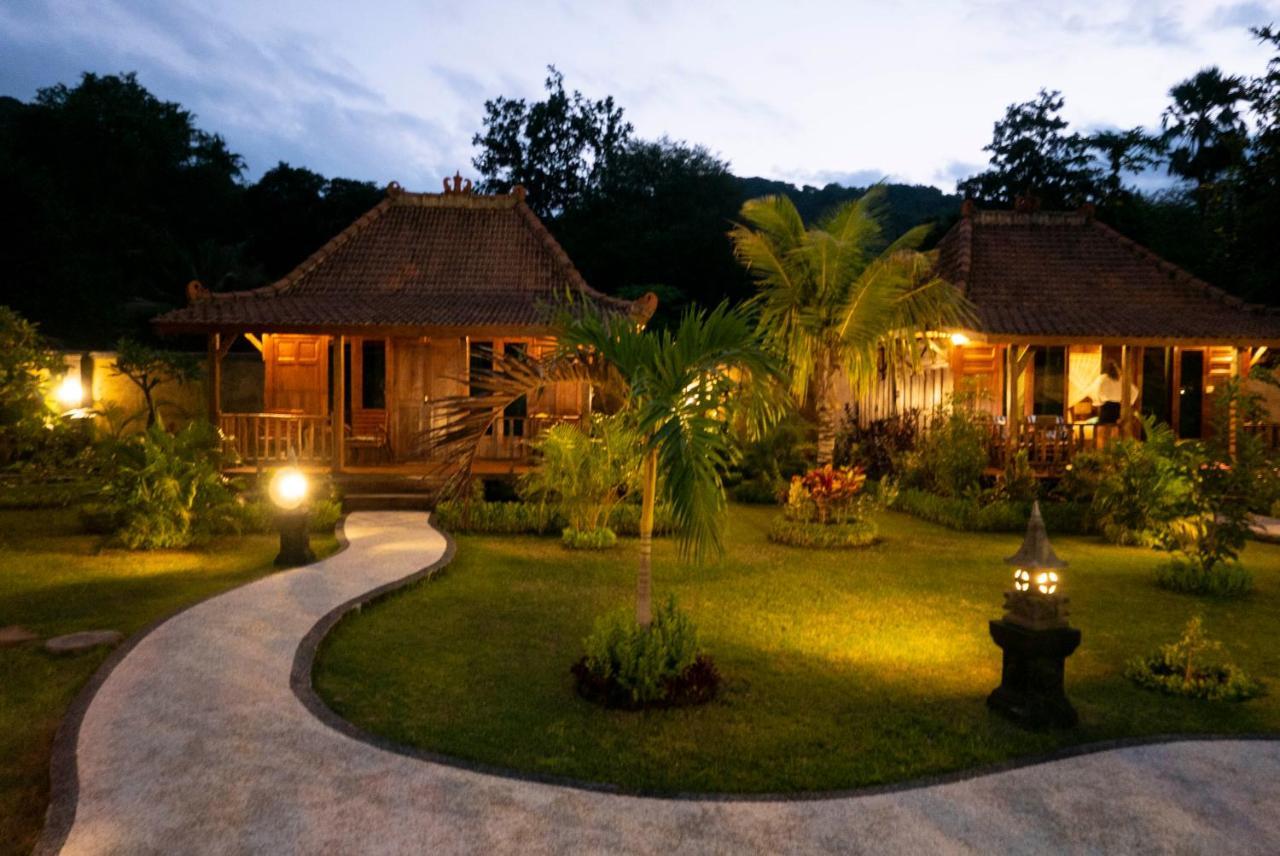 Kubu Kangin Resort Amed Extérieur photo