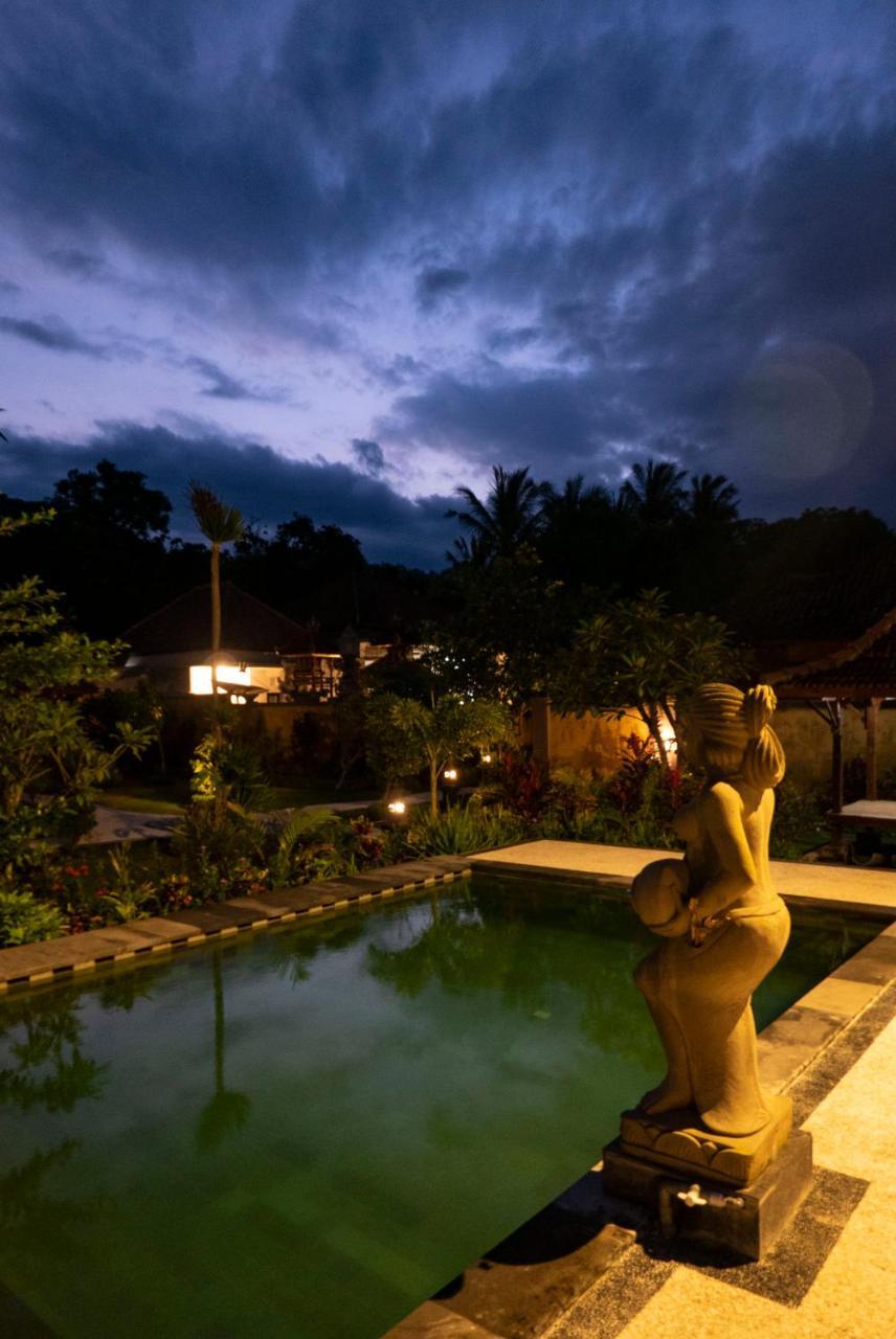 Kubu Kangin Resort Amed Extérieur photo